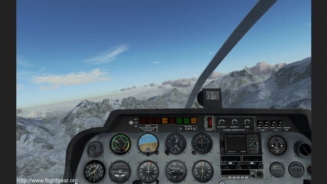 تحميل لعبة محاكاة الطيران FlightGear كاملة للكمبيوتر